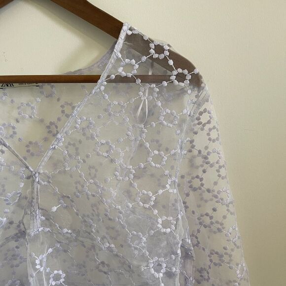 Mesh Blouse - Picture 2 of 4